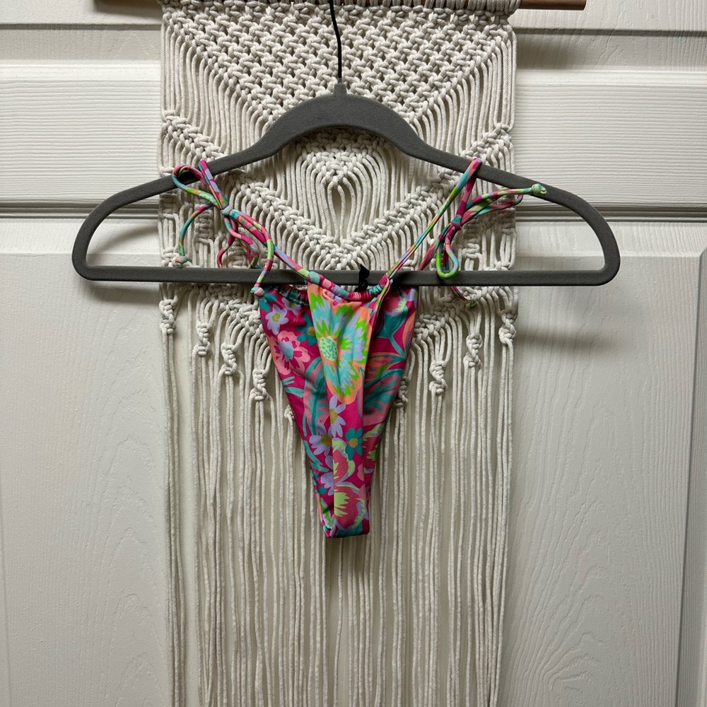 SET!! For Love and Lemons Bikini - Picture 8 of 9